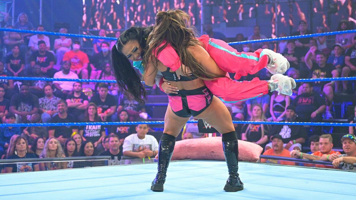 Mandy Rose vs. Wendy Choo - NXT Women's Title Match: photos | WWE