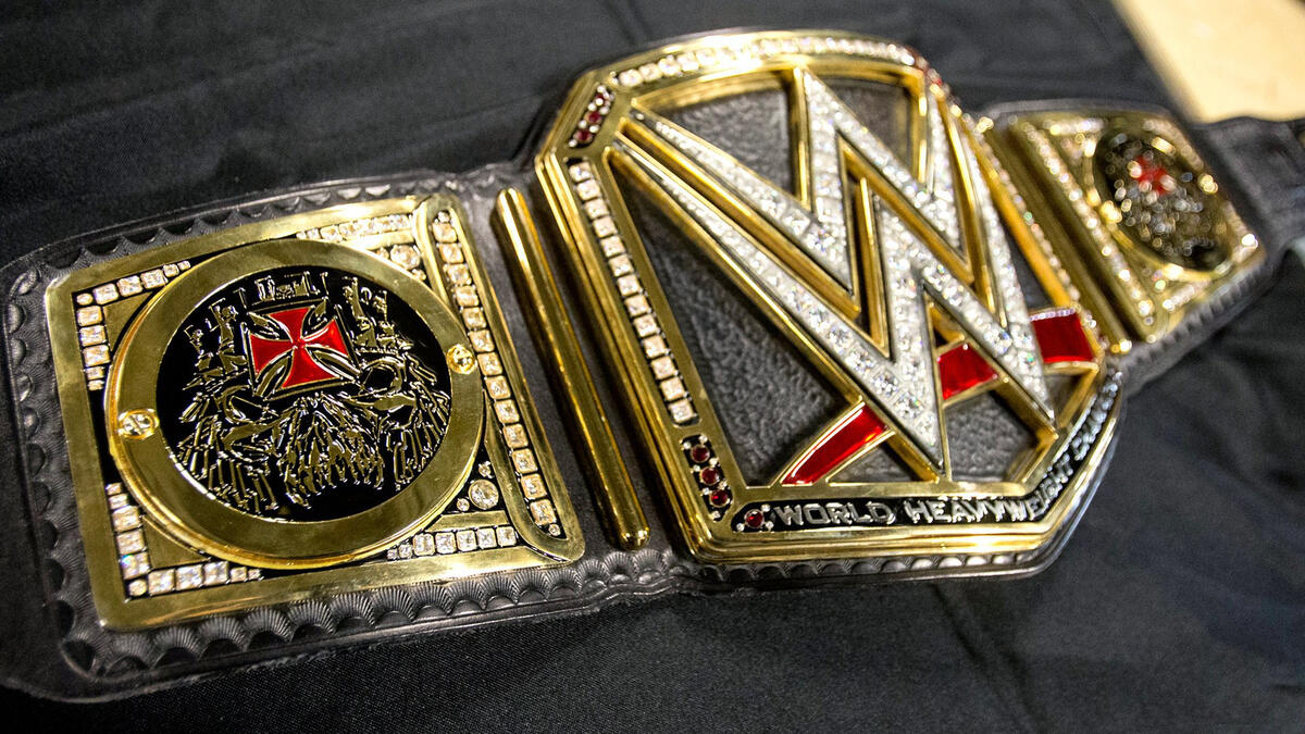 WWE World Heavyweight Championship custom plates: photos | WWE