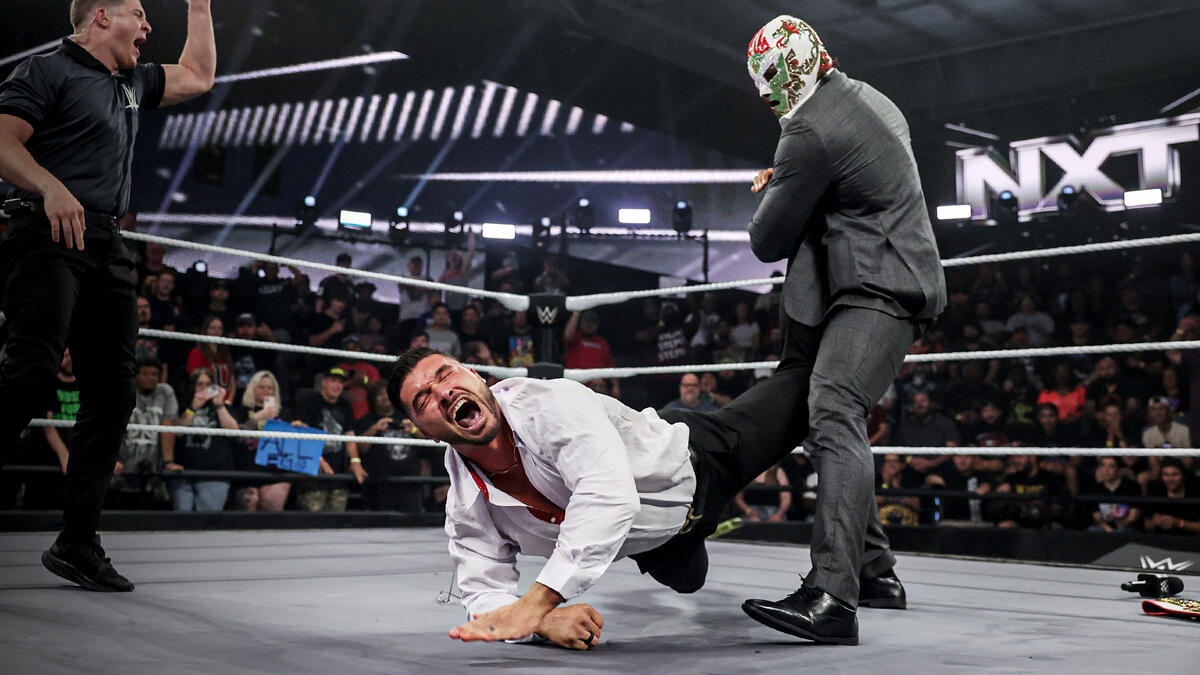 Tavion Heights sneak attacks Ethan Page in Dr. Wagner Jr. ruse: NXT ...