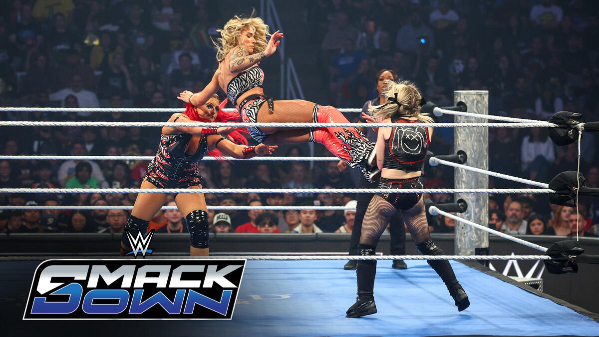 Charlotte Flair & Alexa Bliss vs. ZaRuca: SmackDown highlights, 17 de ...