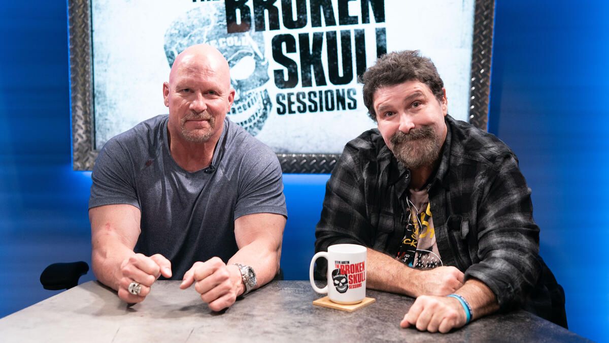 FULL EPISODE: Mick Foley talks Hell in a Cell, Dude Love & more with ...
