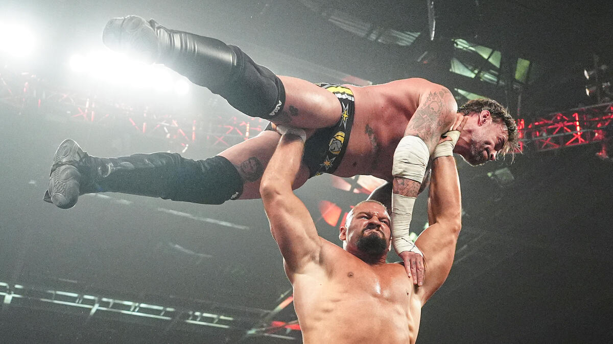 CM Punk & Jey Uso vs. Bron Breakker & Bronson Reed: Raw highlights, Nov ...