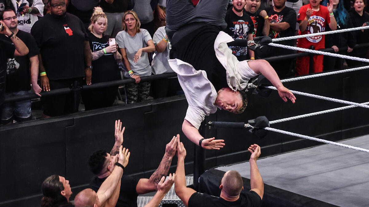 Mason Rook signs his NXT contract in statement fashion: NXT highlights ...