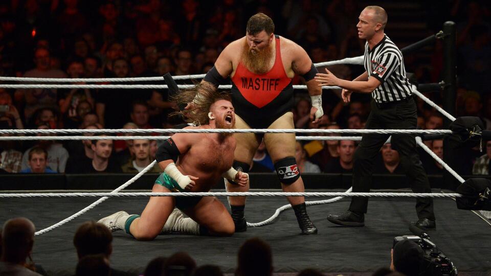 WWE Photo