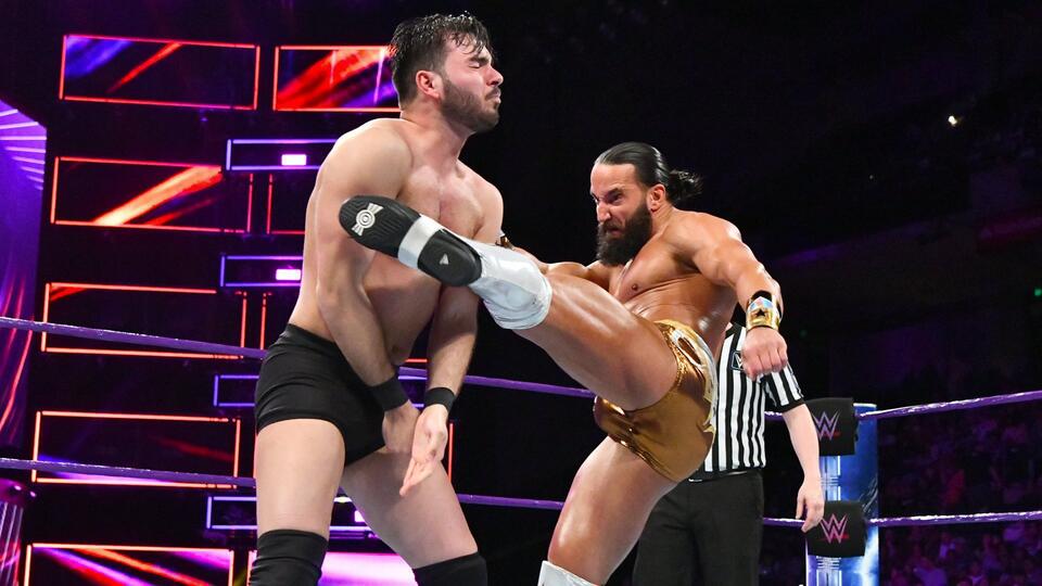WWE Photo