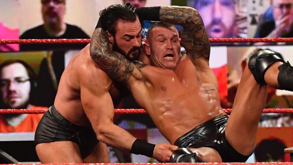 WWE Photo