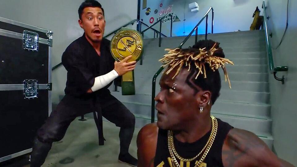 WWE Photo