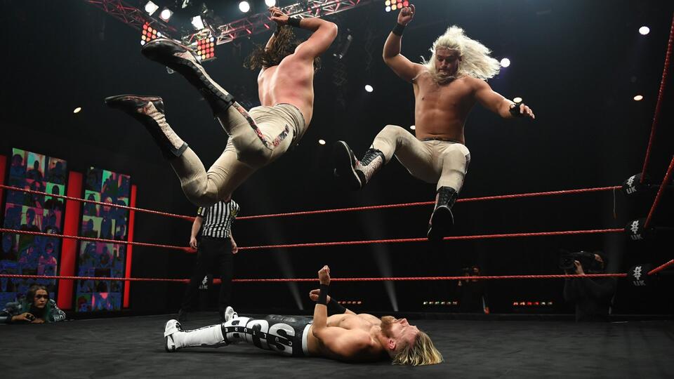 WWE Photo