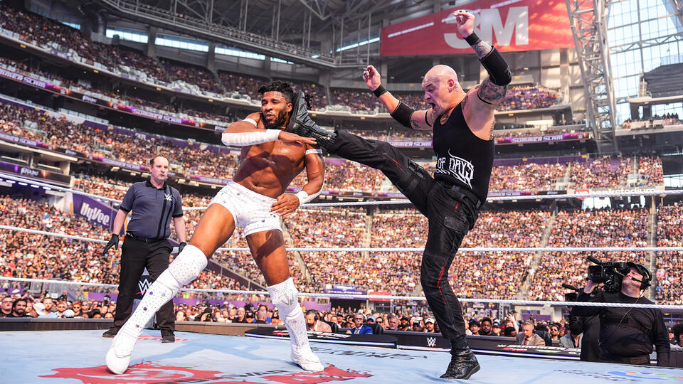 WWE Photo