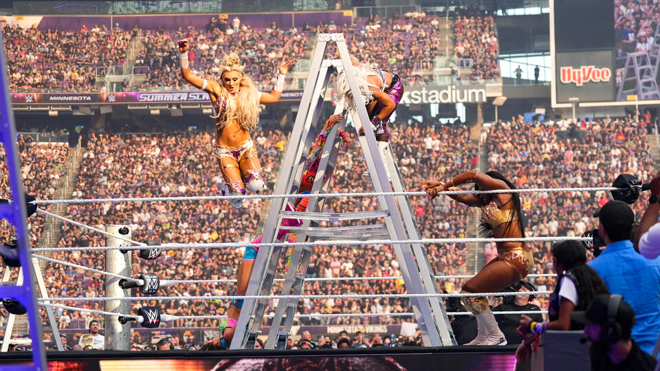 WWE Photo