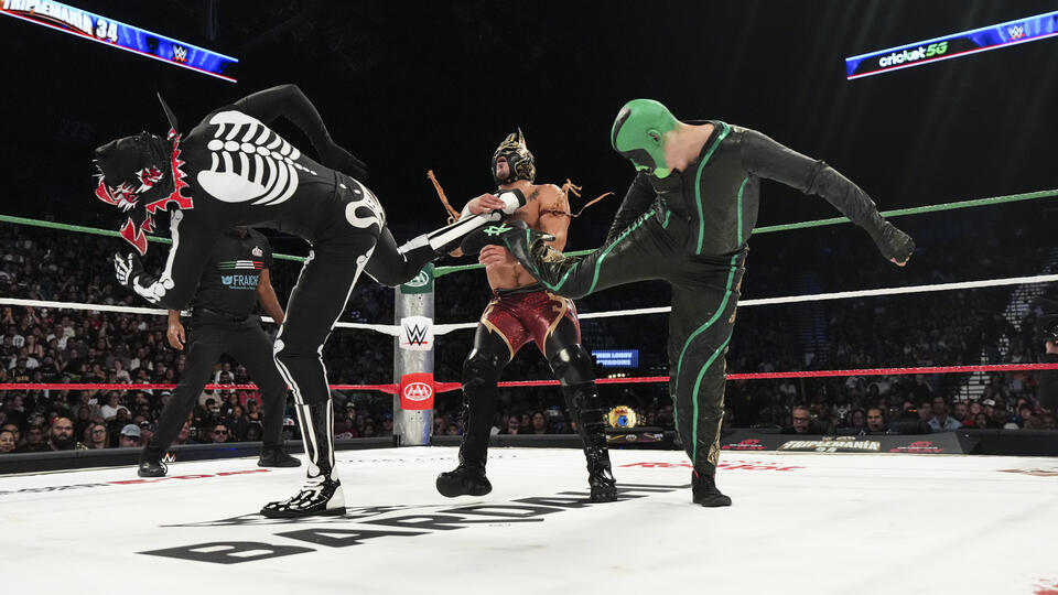 WWE Photo