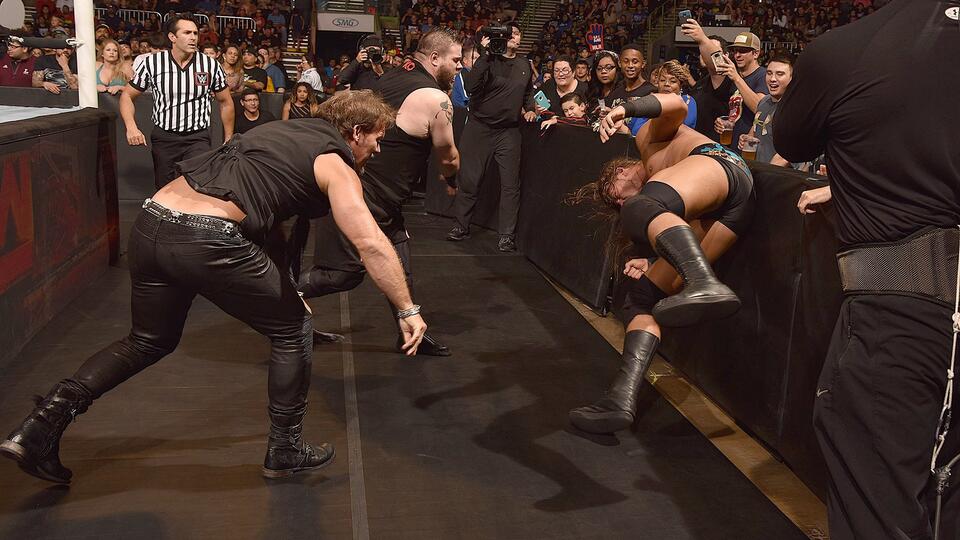 WWE Photo