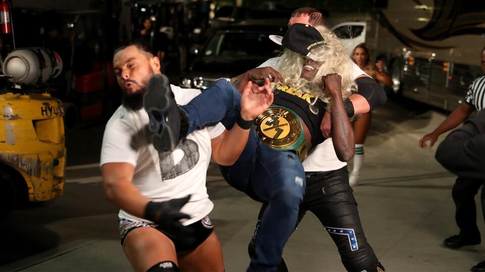 WWE Photo
