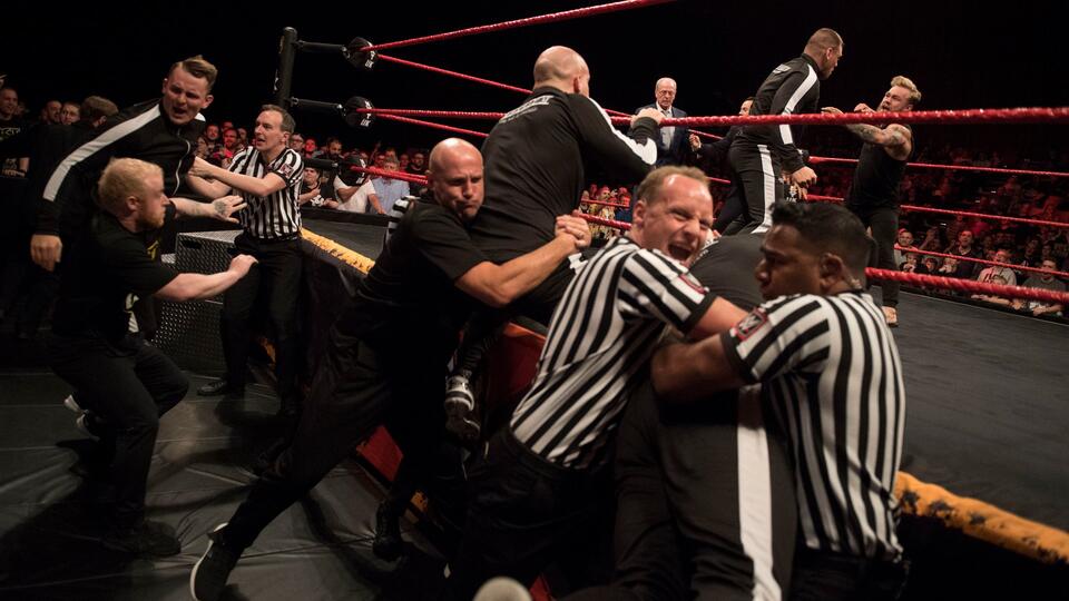 WWE Photo