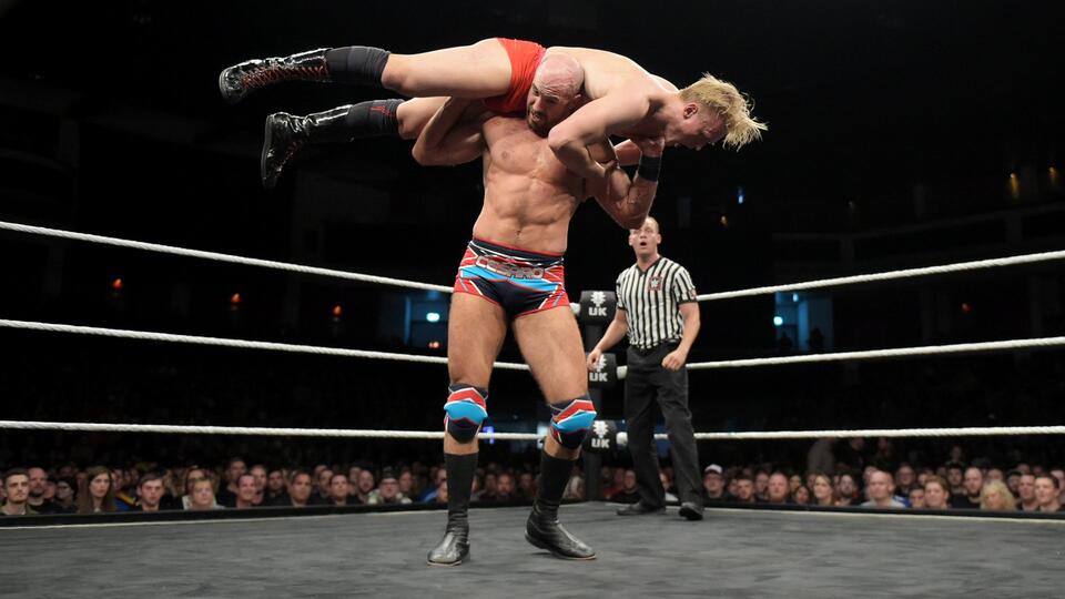 WWE Photo