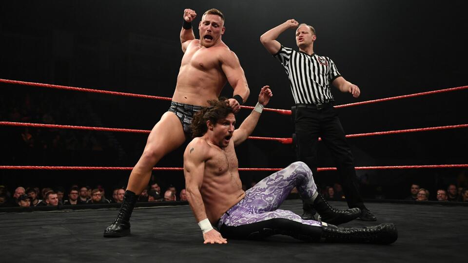 WWE Photo