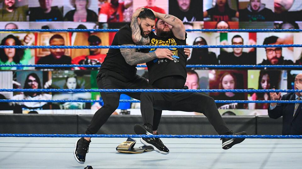 WWE Photo