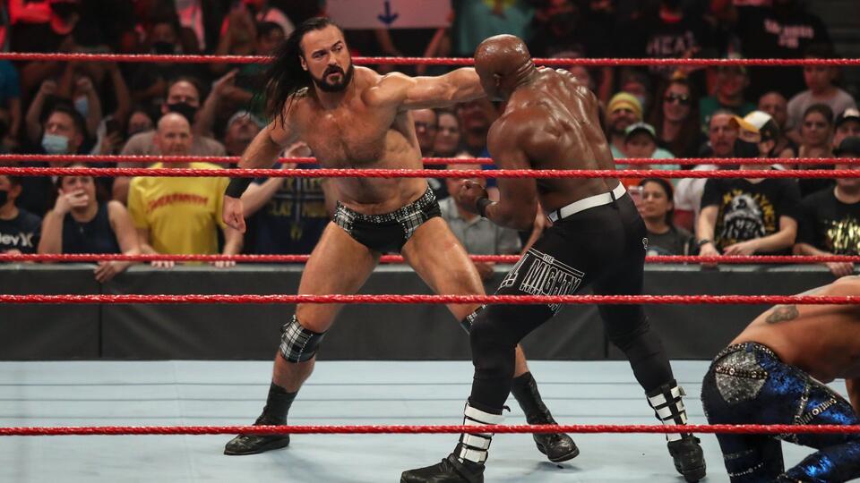 WWE Photo
