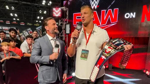 WWE Photo
