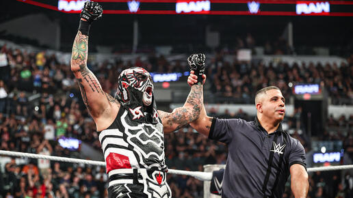 WWE Photo