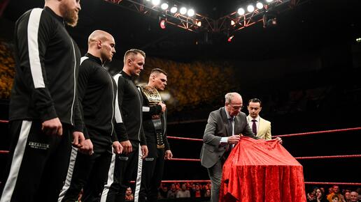 WWE Photo