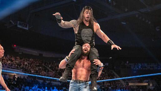 WWE Photo
