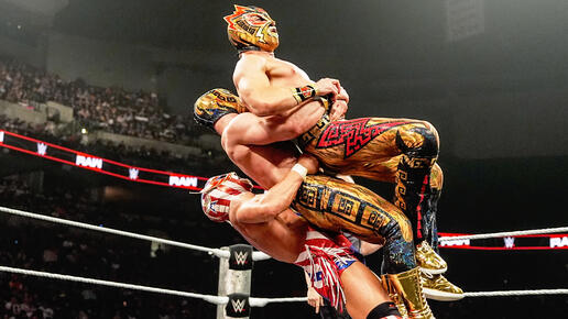 WWE Photo