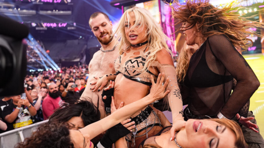 WWE Photo