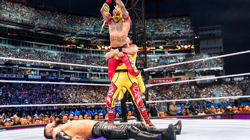 WWE Photo