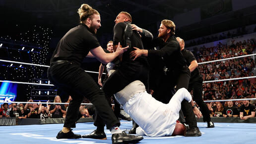 WWE Photo