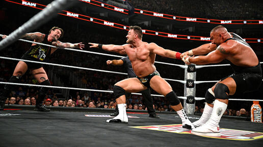 WWE Photo