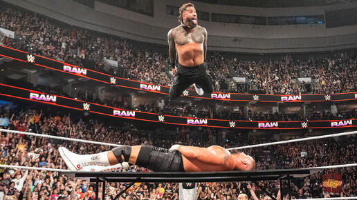 WWE Photo