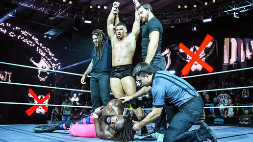 WWE Photo