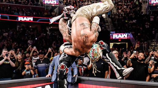 WWE Photo