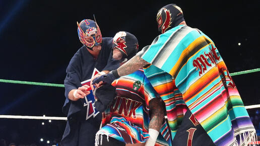 WWE Photo
