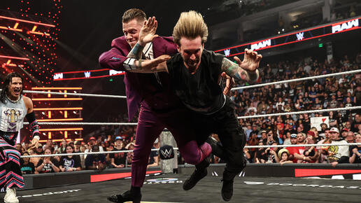 WWE Photo
