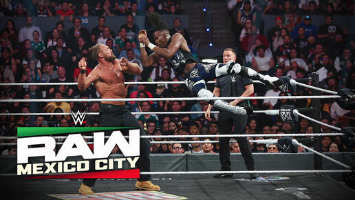 WWE Photo