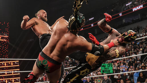 WWE Photo