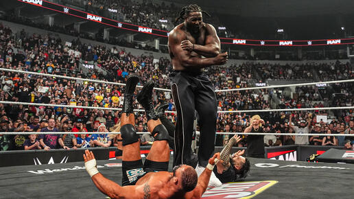 WWE Photo