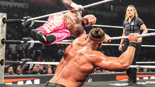 WWE Photo