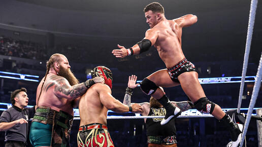WWE Photo