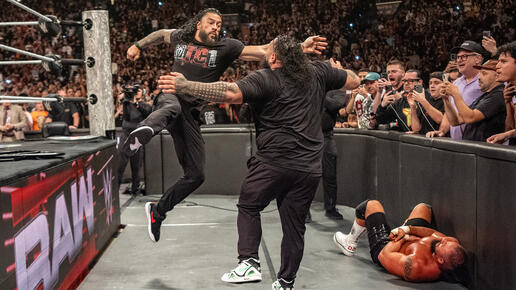 WWE Photo