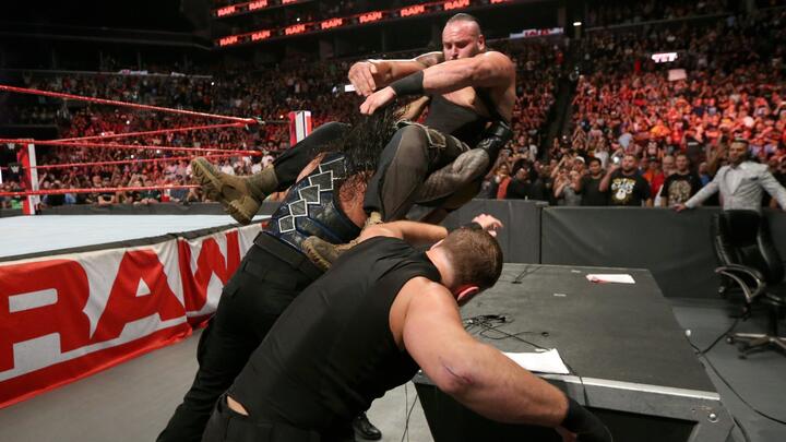 WWE Photo