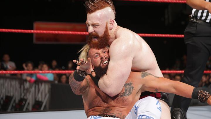 WWE Photo