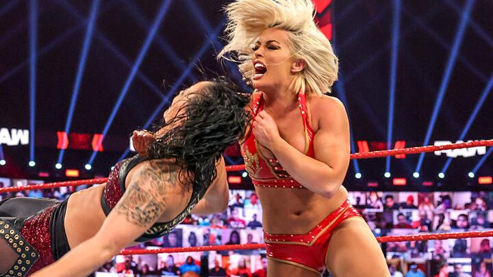 WWE Photo