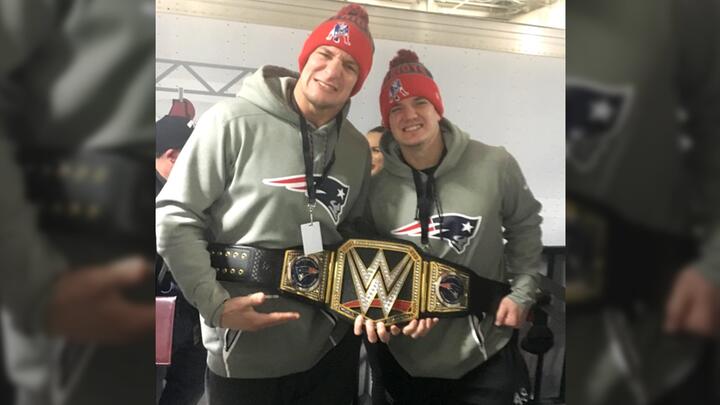 WWE Photo