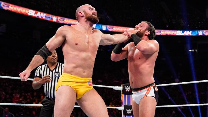 WWE Photo