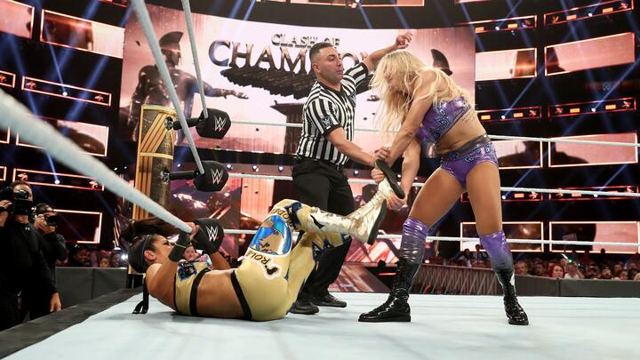 WWE Photo