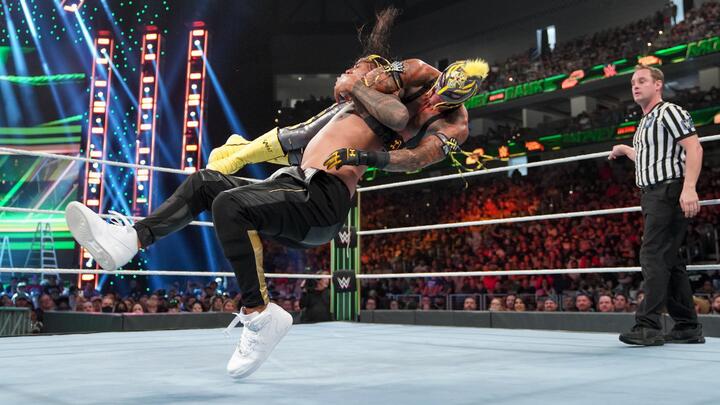 WWE Photo