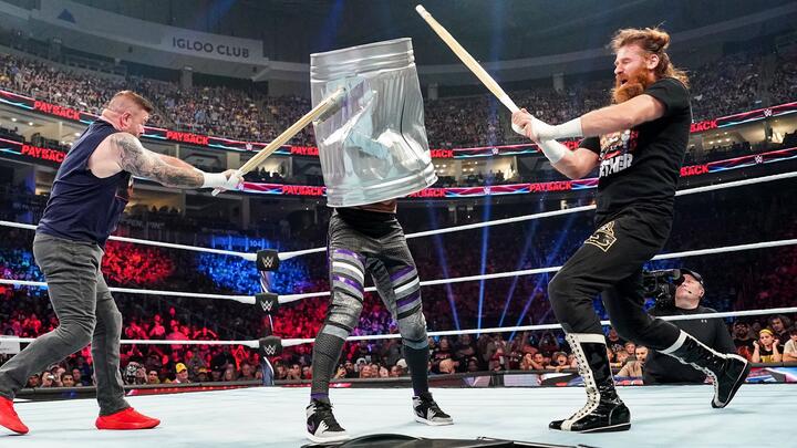 WWE Photo